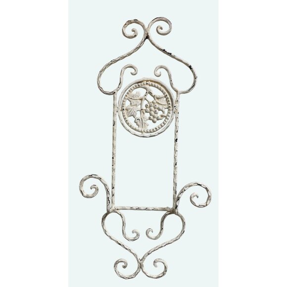 Vintage White Wrought Iron Wall Hanging Wine Rack With Grapevine Detailing - Picture 1 of 6